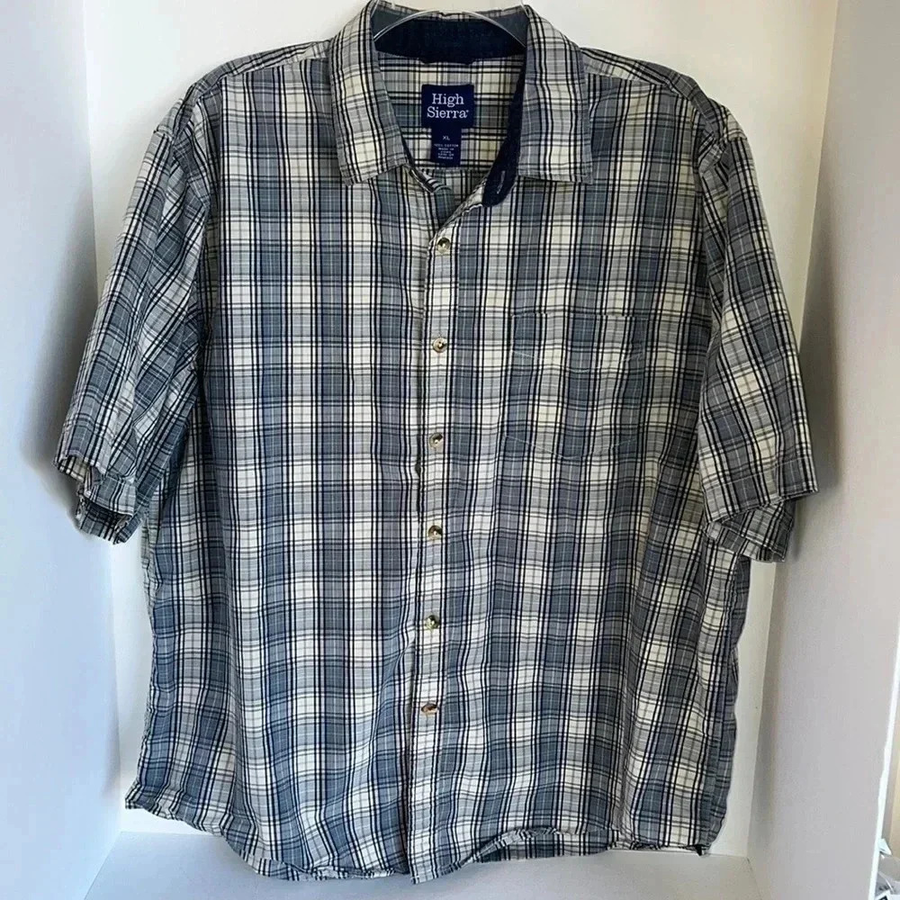 High Sierra Short Sleeve Button Down Plaid Shirt, Men’s Size XL, 100% Cotton